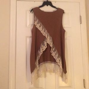 Open flyaway lace back shirt